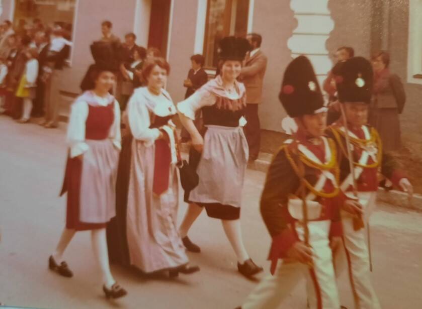 1980iger Jahre, Schützen, Trachtenfrauen